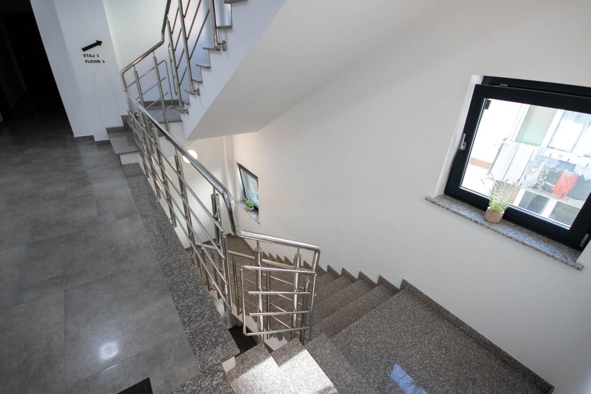 Astar Apartments - Large Radauti Exterior foto
